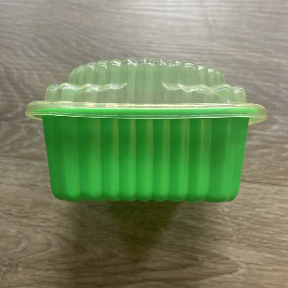 Vintage Fisher Price McDonald’s Garden Salad Replacement Container & Lid - 1988 - Picture 4 of 8